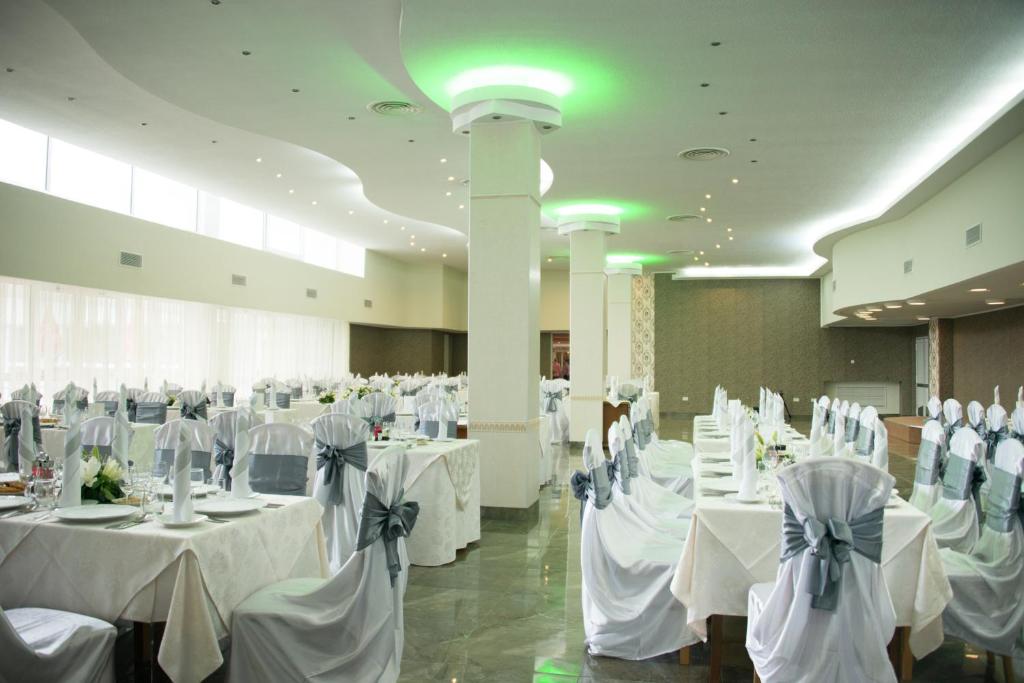Restaurace v ubytování Hotel Termal