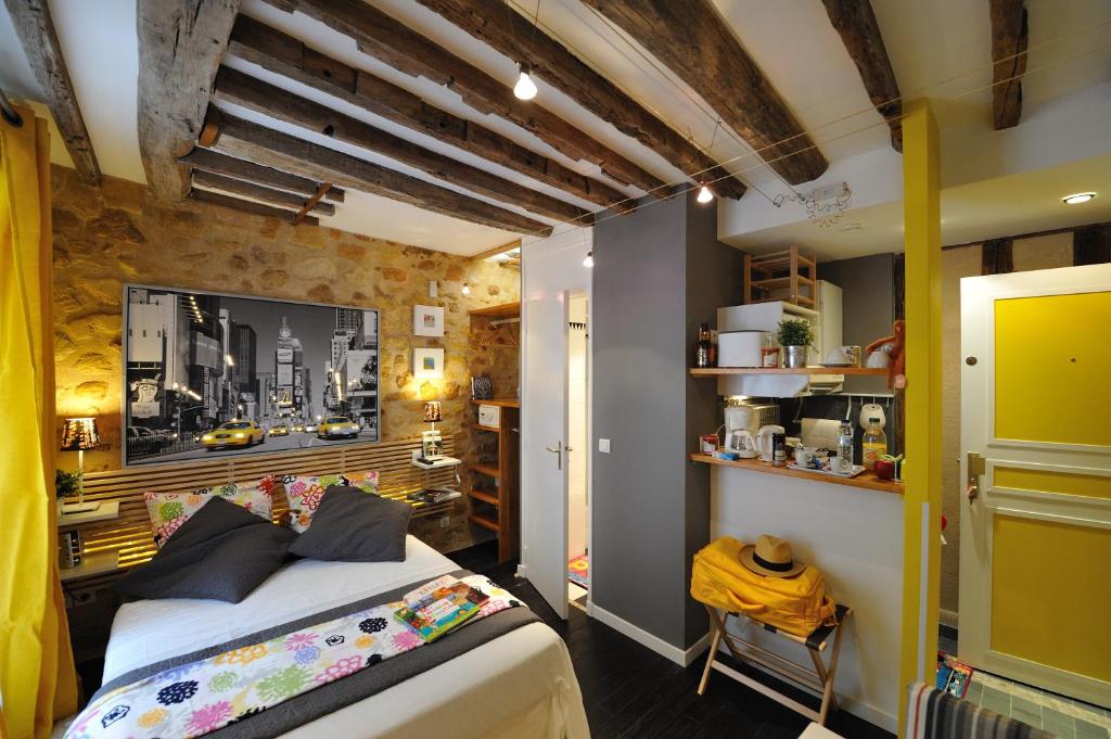 Les Patios du Marais 1 - Studio Apartment D3DD Carrera