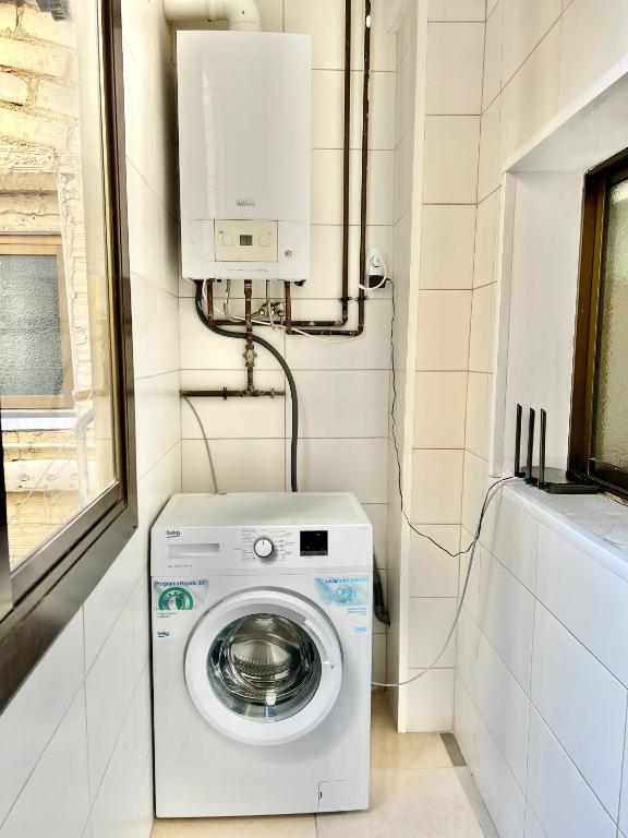 Fotografia z galérie ubytovania Comfortable renovated flat, WiFi! v destinácii Badalona