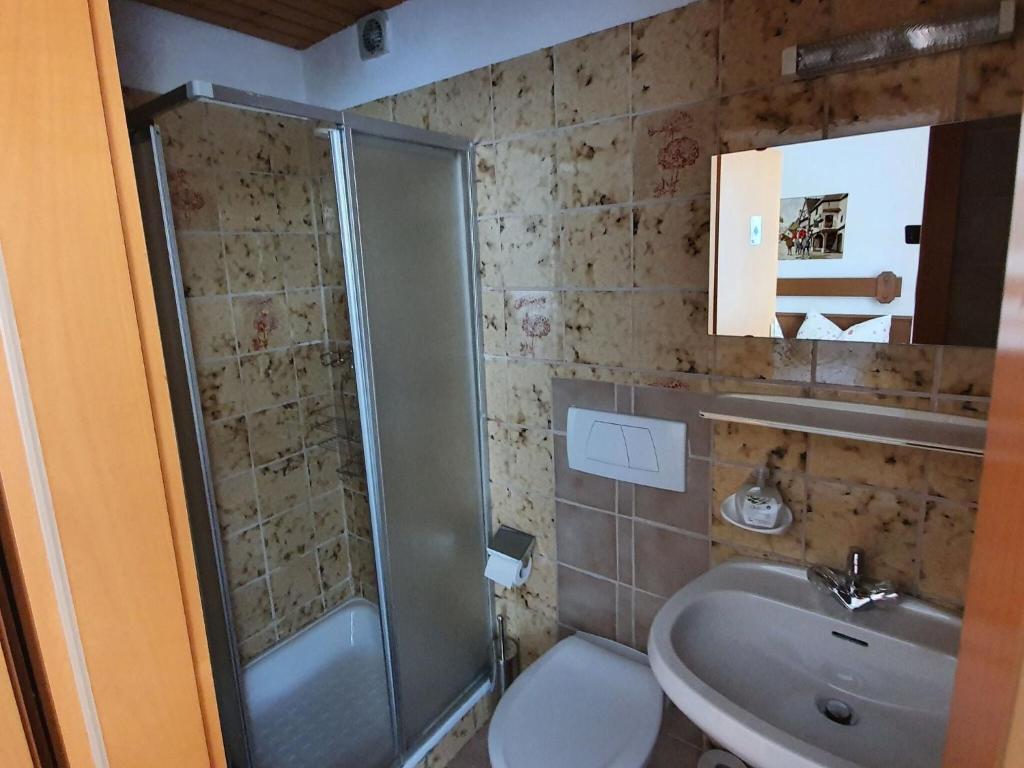 Kúpeľňa v ubytovaní Apartment in child-friendly surroundings