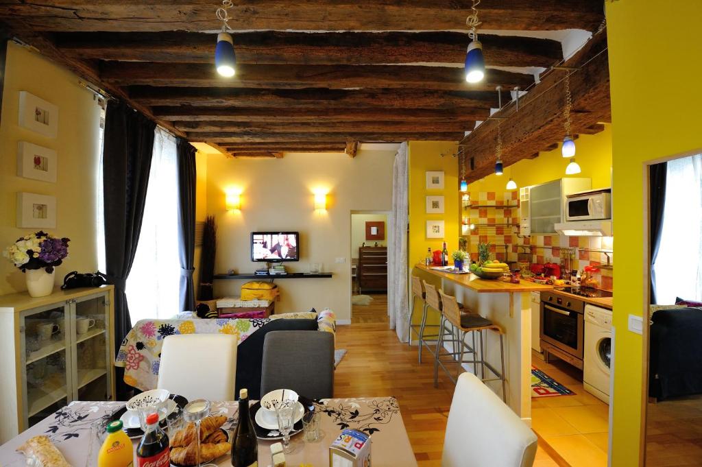 Les Patios du Marais 1 - Apartment B1DF Four By Four