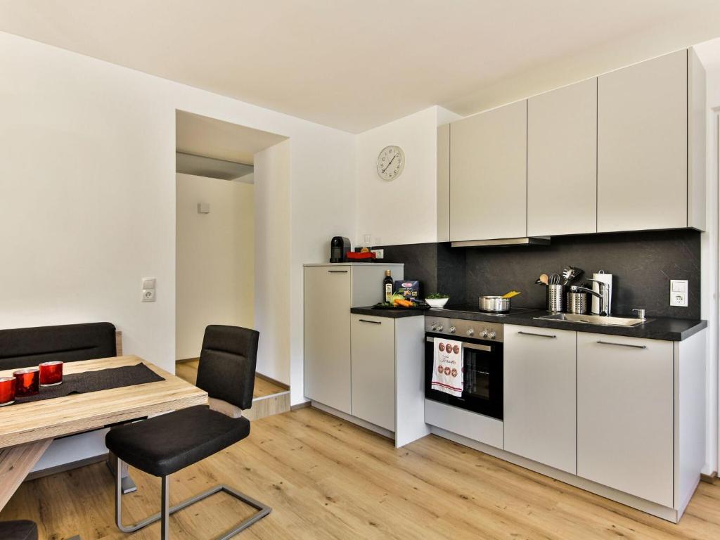 Imagen de la galería de Inviting Apartment in Inzing with garden, en Inzing