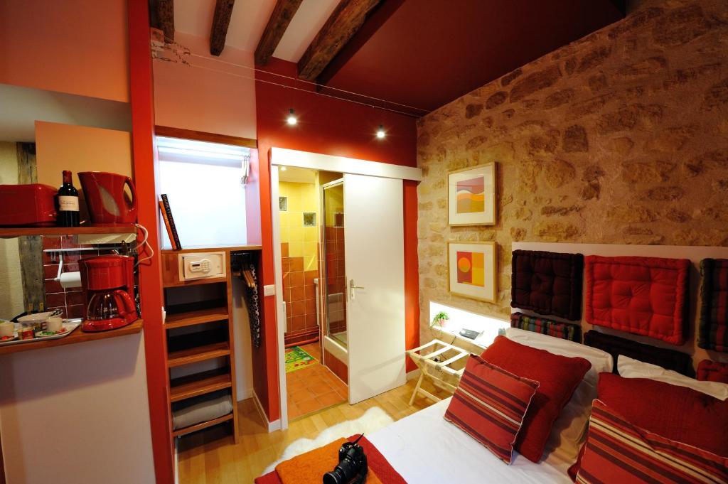 Les Patios du Marais 1 - Studio Apartment D1GG Colorado