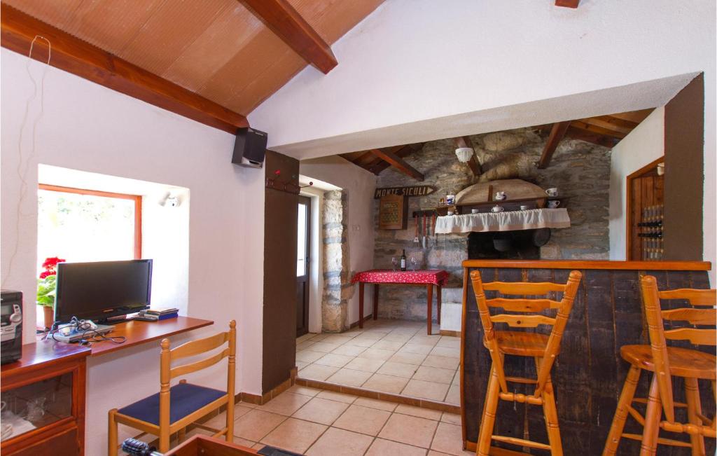 Kuchnia lub aneks kuchenny w obiekcie Holiday Home Breg V