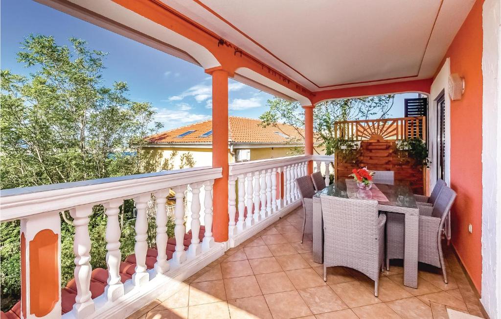 Balkón alebo terasa v ubytovaní Beautiful Apartment In Crikvenica