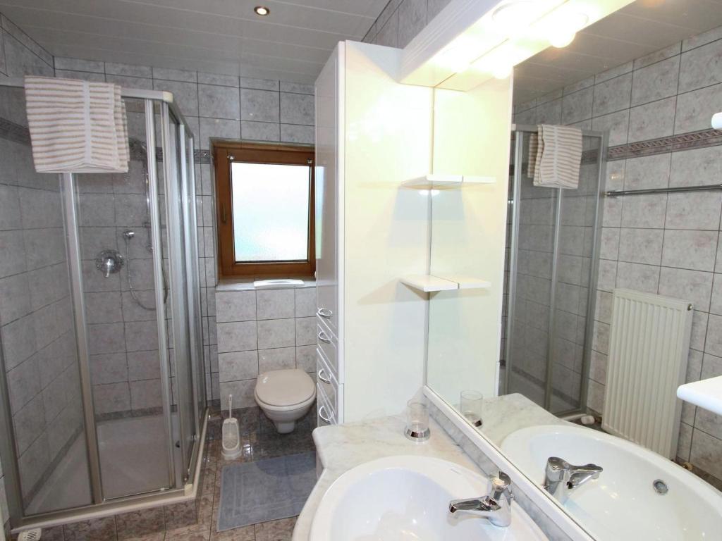 Kúpeľňa v ubytovaní Apartment Zell am Ziller near Ski Arena