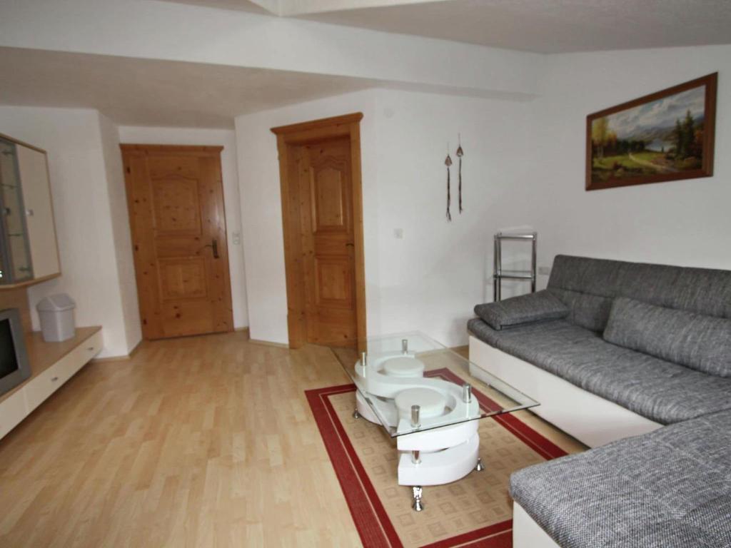 Posedenie v ubytovaní Apartment Zell am Ziller near Ski Arena