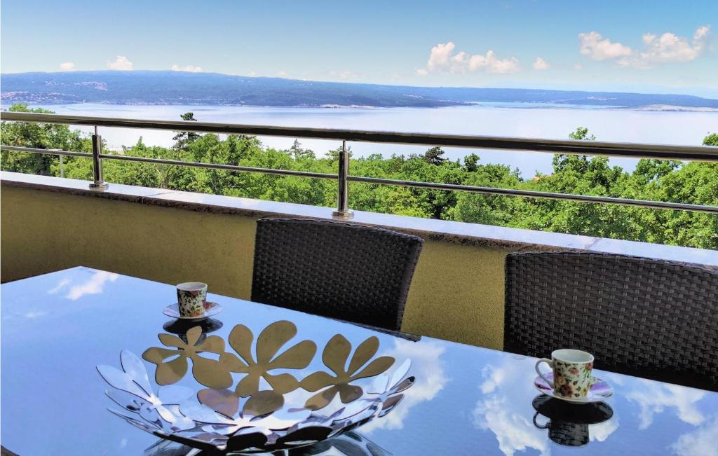 6 Bedroom Cozy Home In Crikvenica