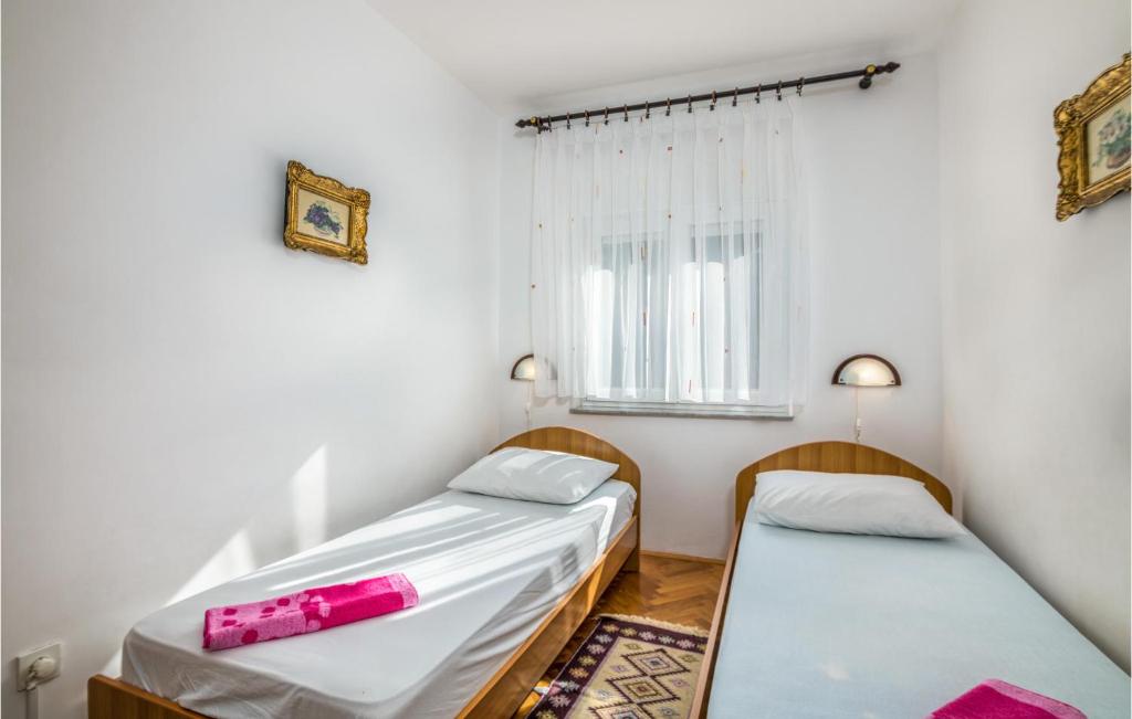 Posteľ alebo postele v izbe v ubytovaní Beautiful Apartment In Silo
