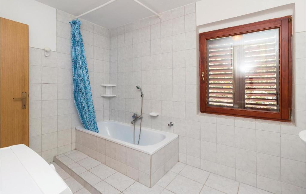 Łazienka w obiekcie Holiday Home Ul,biskupa Josipa Marcelica Cr