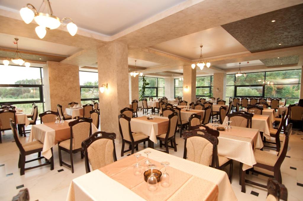 Restaurace v ubytování Hotel Hyperion
