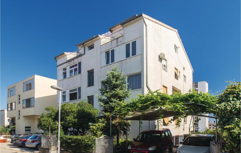 Budova, v ktorej sa apartmán nachádza