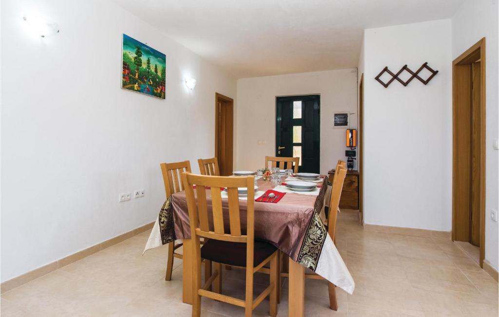 Fotografie z fotogalerie ubytování Holiday Home Povlja With Sea View I v destinaci Povlja
