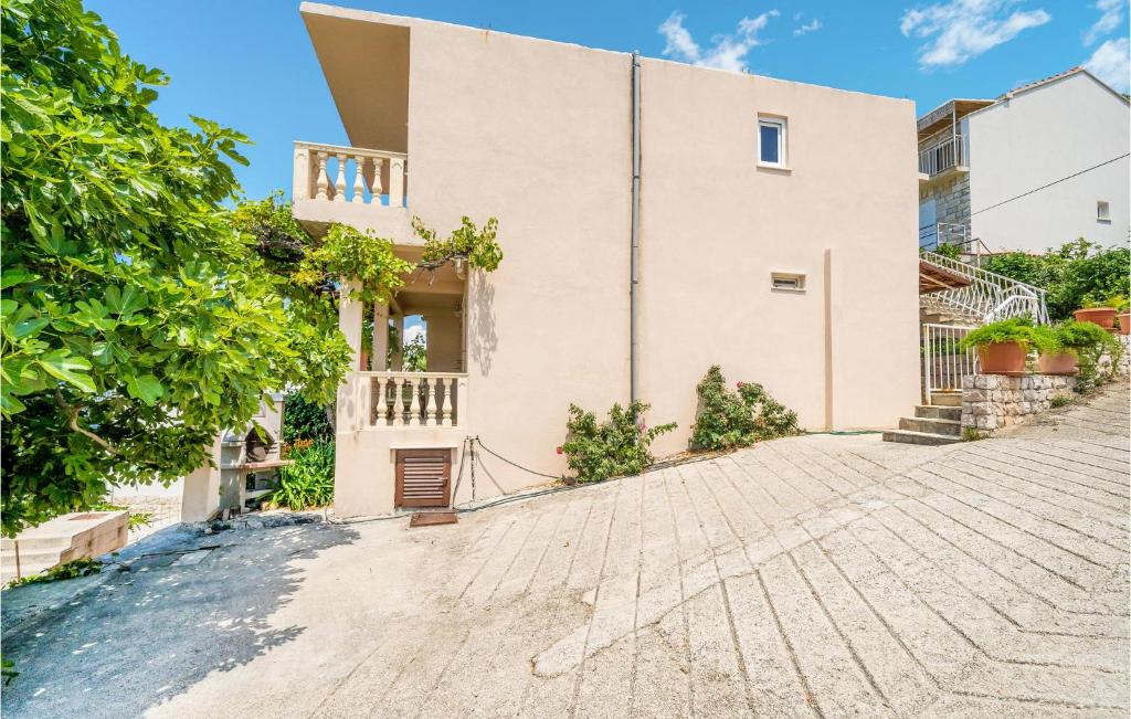 Budova, kde se apartmán nachází