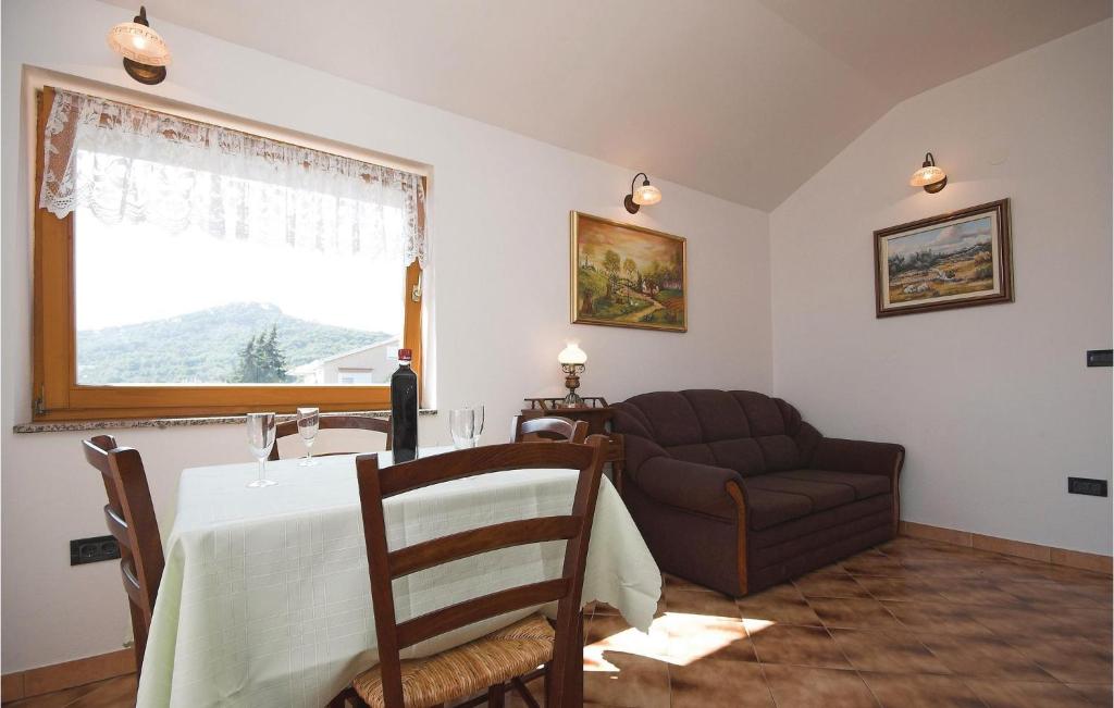 Część wypoczynkowa w obiekcie Holiday Home Klarinska Br, Iv
