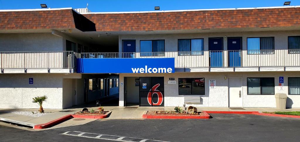 Motel 6-Palmdale, CA