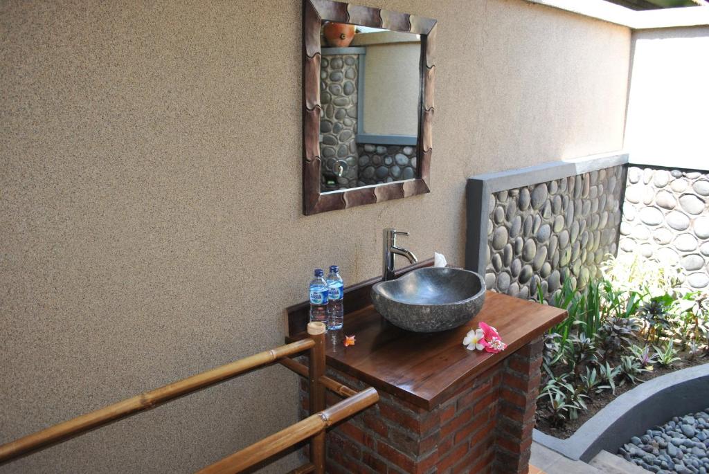 Van Karning Bungalow - 10