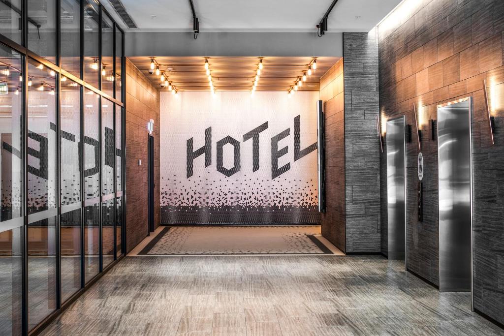 Certifikát, hodnocení, plakát nebo jiný dokument vystavený v ubytování Holiday Inn Express Melbourne Little Collins by IHG