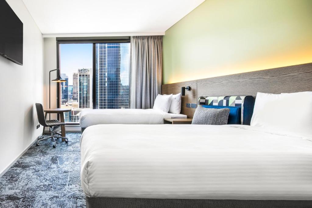 Posezení v ubytování Holiday Inn Express Melbourne Little Collins by IHG