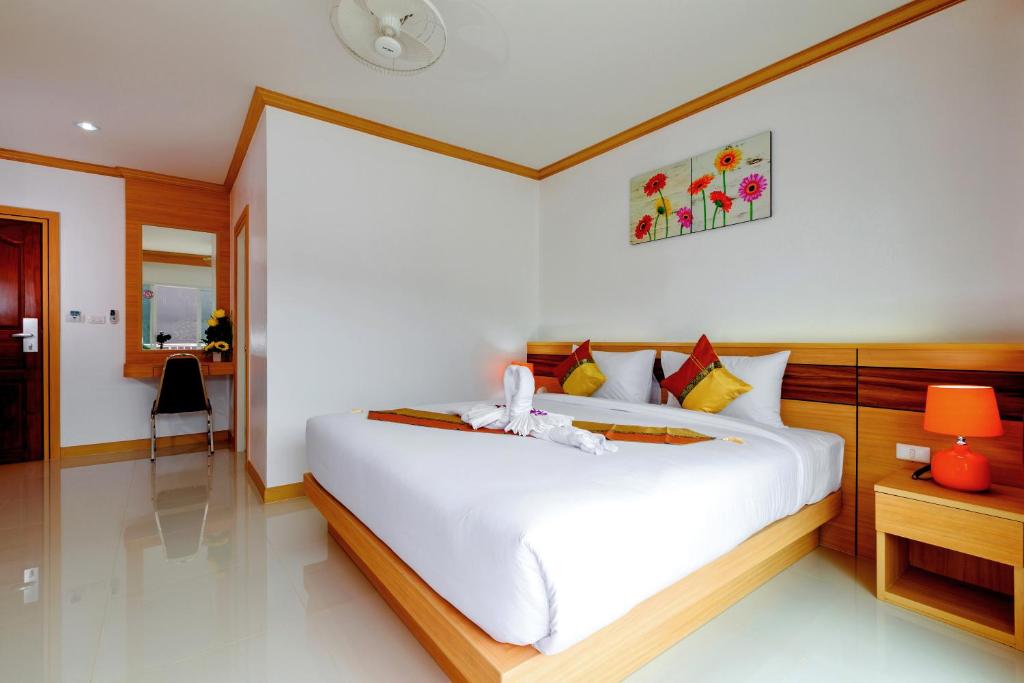 Phusita Hotel - SHA Certified - 11