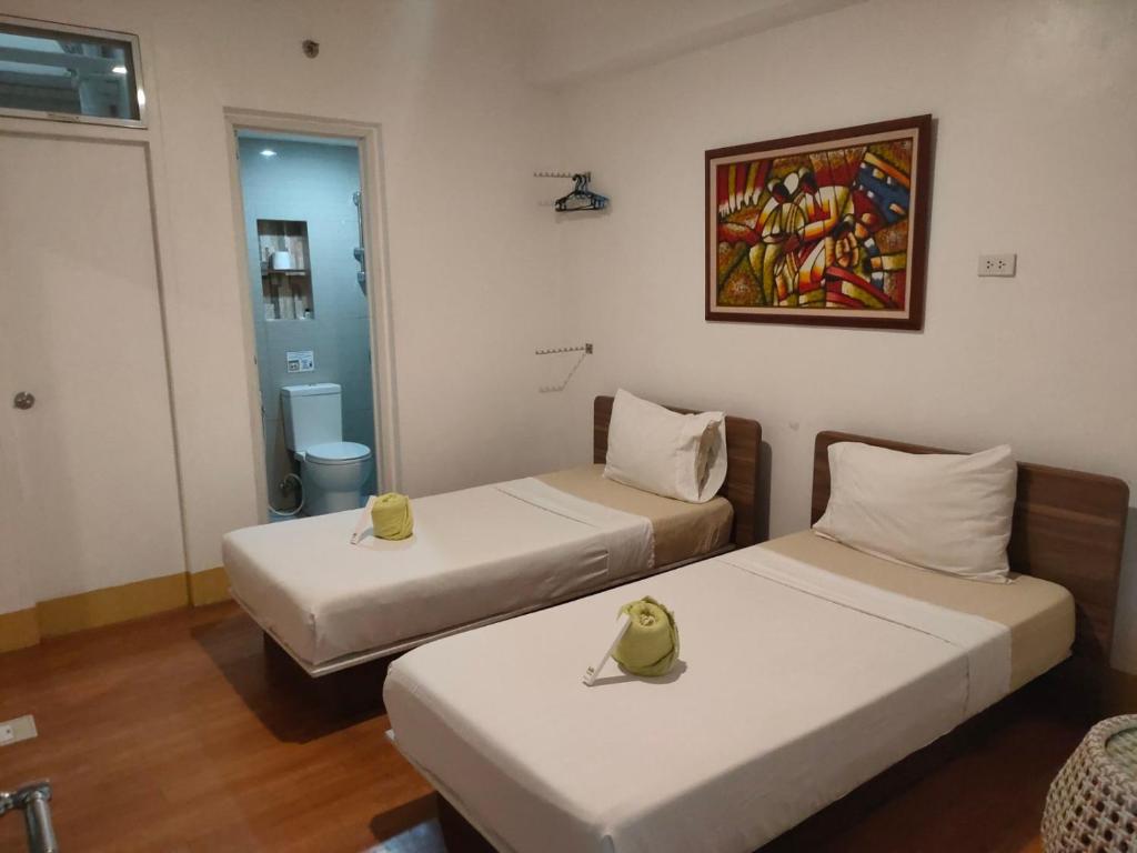 Gallery image of Sulit Budget Hotel VMapa in Manila