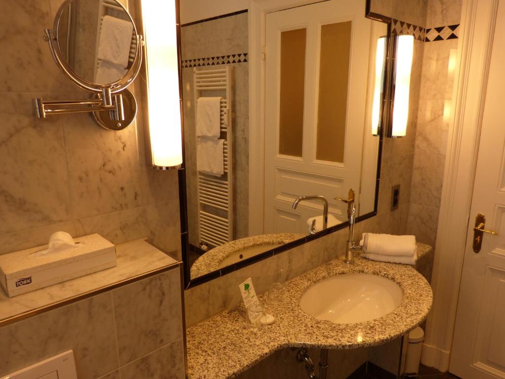Koupelna v ubytování Hotel Vorbach