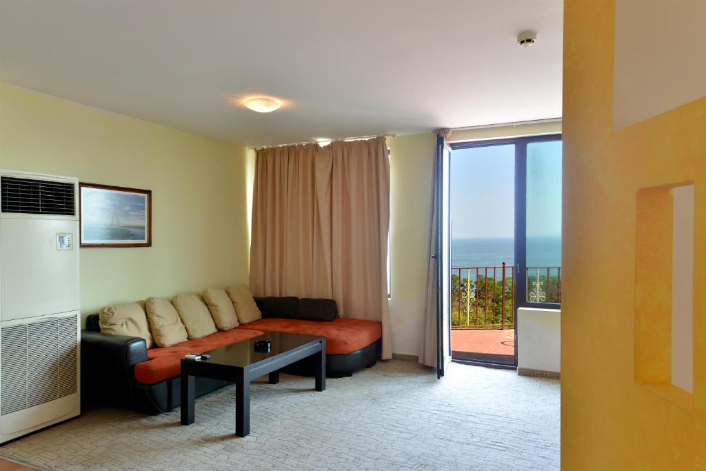 Ellinis Hotel - Apartamento De Lujo Con Balcón