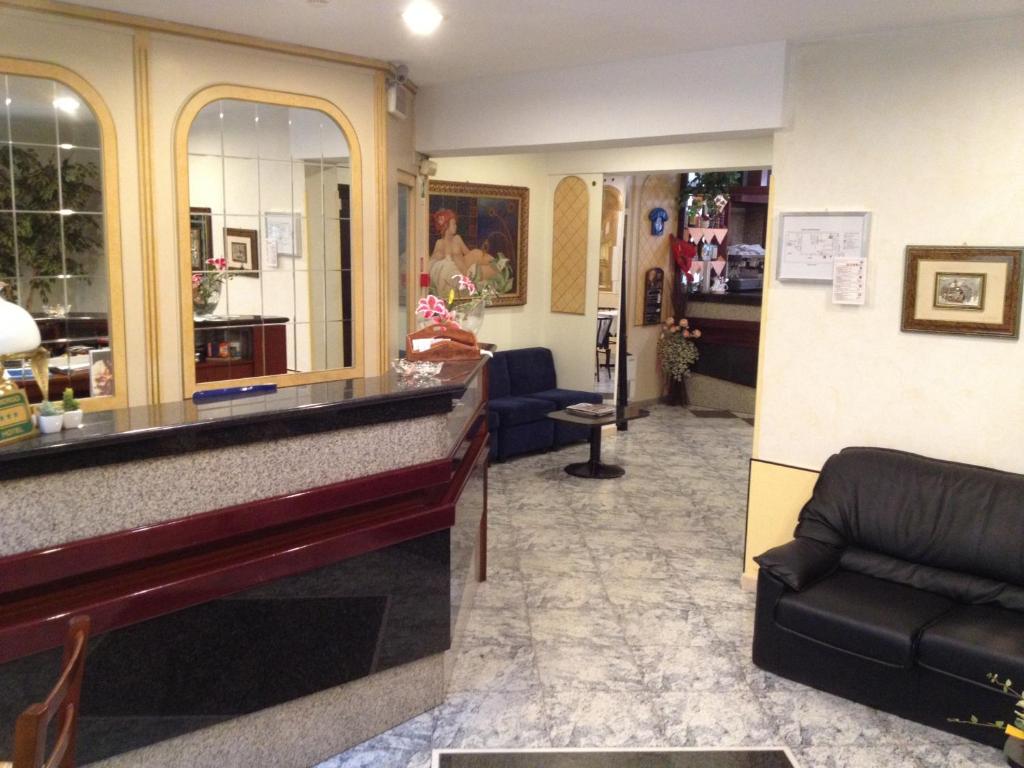 Hotel Vienna - Resim 10