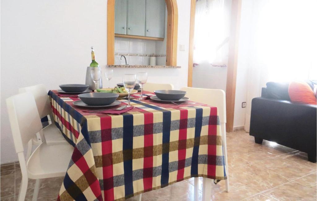 Posedenie v ubytovaní Beautiful Apartment In Torrevieja