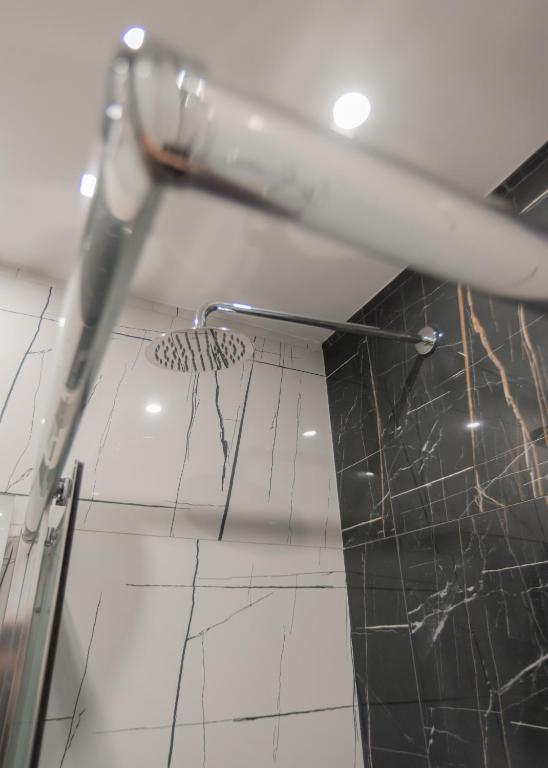 La Gioia Apartment - Image 12