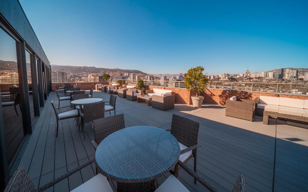 Balkón nebo terasa v ubytování Reed Hotel Tbilisi