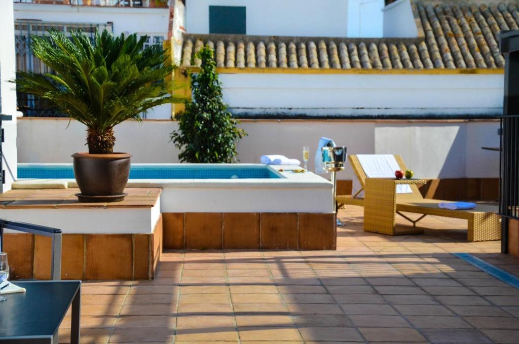 Aguilas5 SevillaSuites - 5