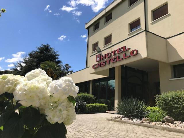 Budynek, w którym mieści się hotel