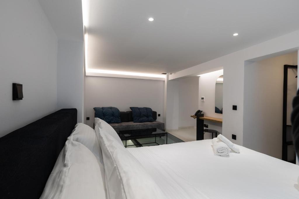 The Fountain Athens - Resim 37