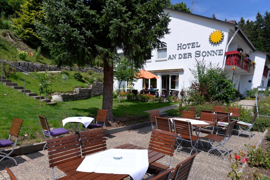 Zahrada ubytování Hotel an der Sonne & Restaurant Zum Schneiger