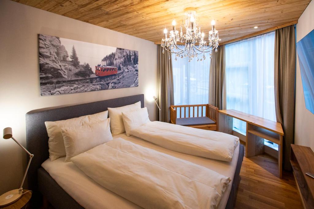 Apartments Chalet Wirz Travel - Three-Bedroom Apartment