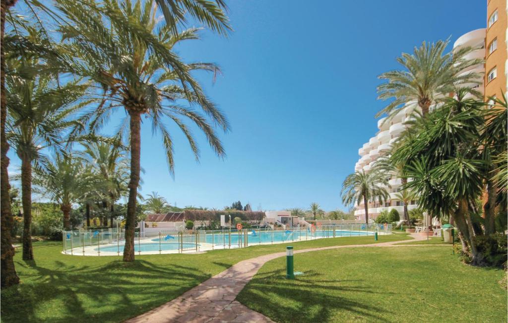 Bazén v ubytování Sunny Apartment In Marbella nebo v jeho okolí