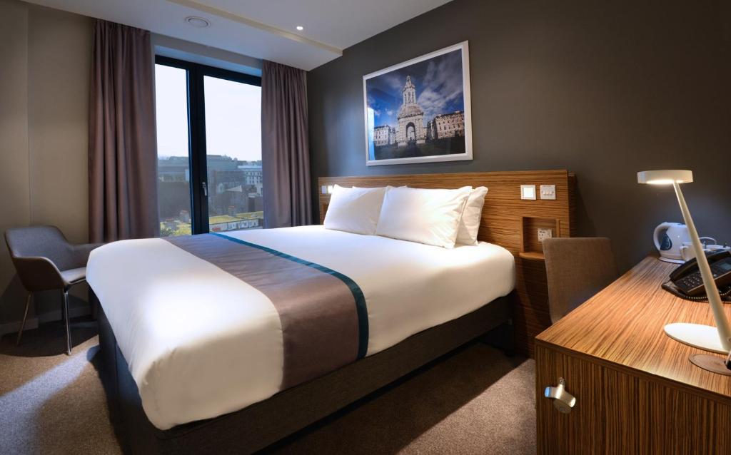 Travelodge PLUS Dublin City Centre - Resim 9