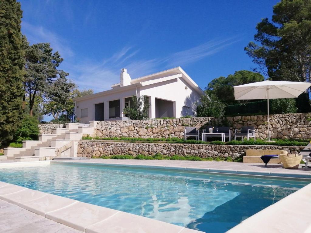 The swimming pool at or close to Nerodavola by PosarelliVillas