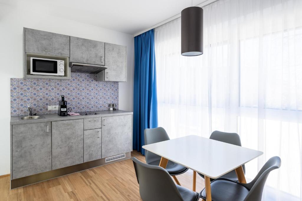 Arbio I Urbanstay Serviced Studios & Apartments - 