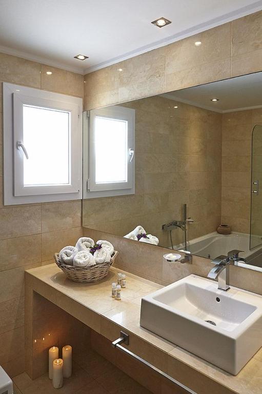 Kúpeľňa v ubytovaní Orizontes Hotel Santorini