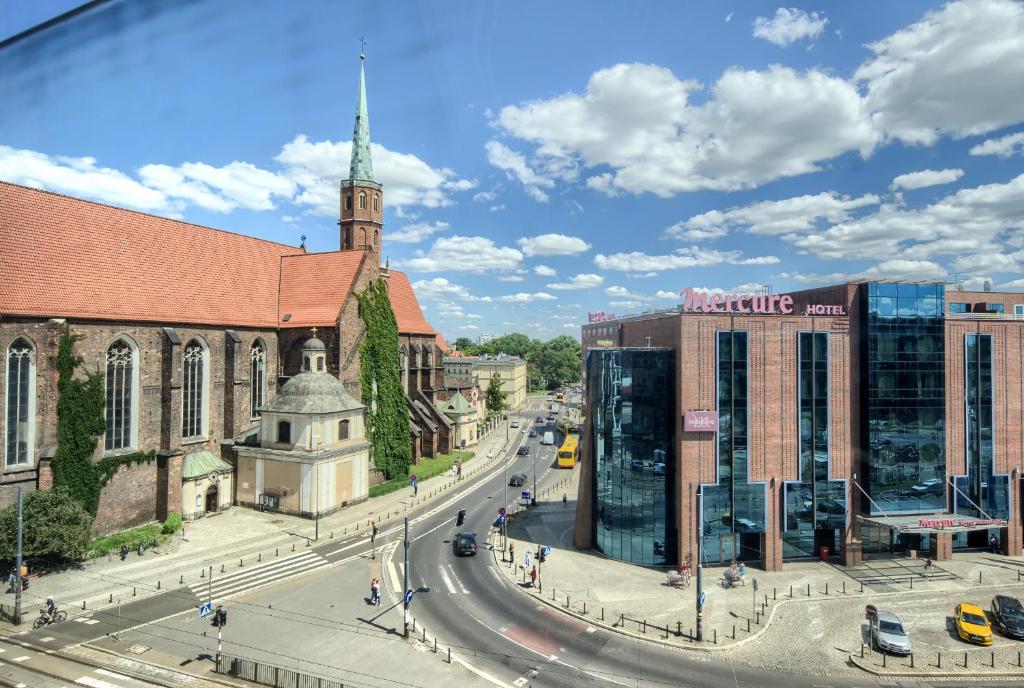 Alibi Apartments - 5