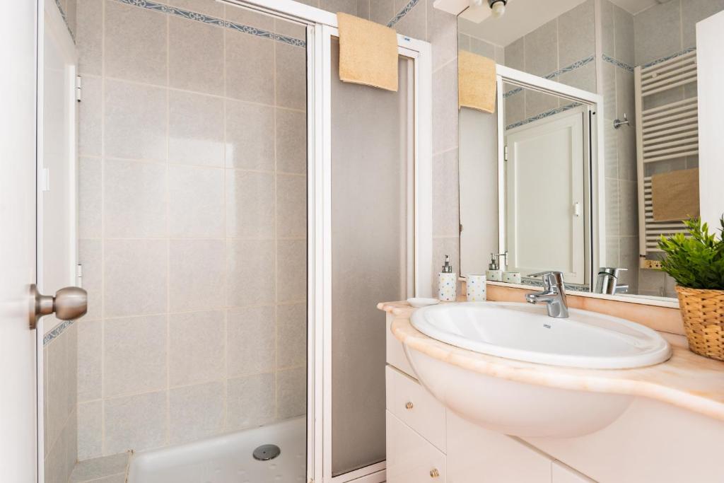 A bathroom at Apartamento Ses Arcades 10