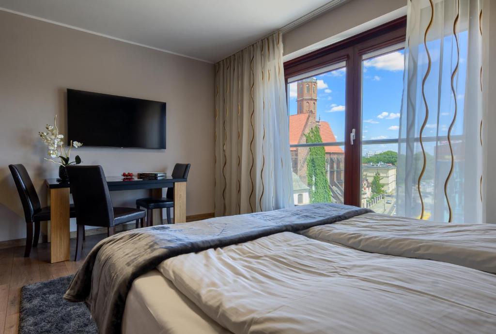 Alibi Apartments - 1