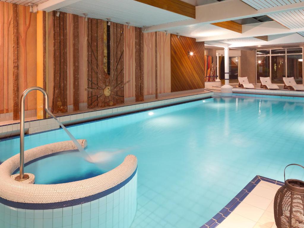 Les Appartements du Parc - Accès piscine et spa – photo 9