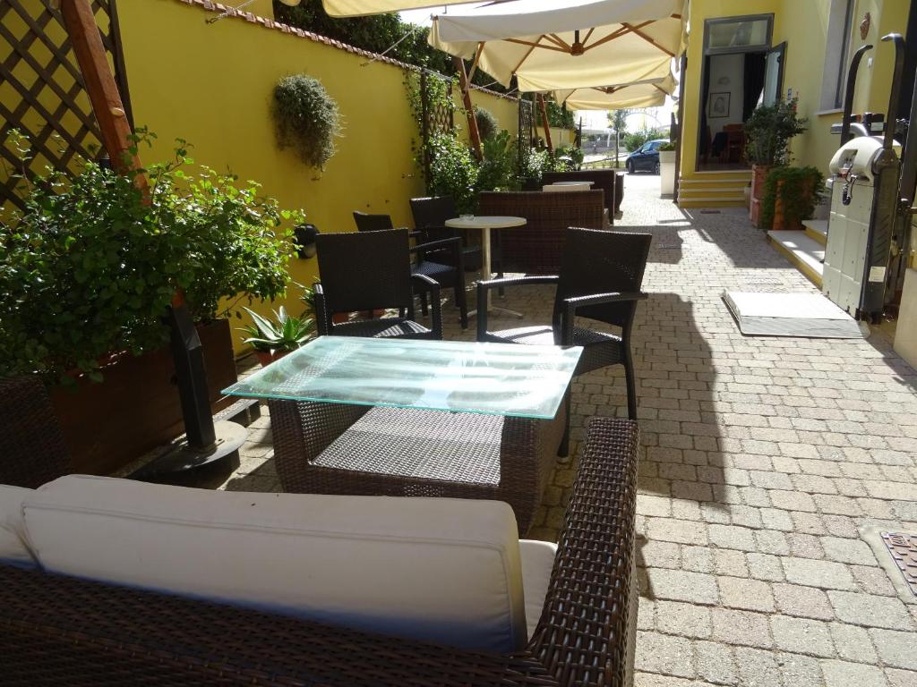 Zdjęcie z galerii obiektu Hotel Sole E Mare w mieście Lido di Camaiore
