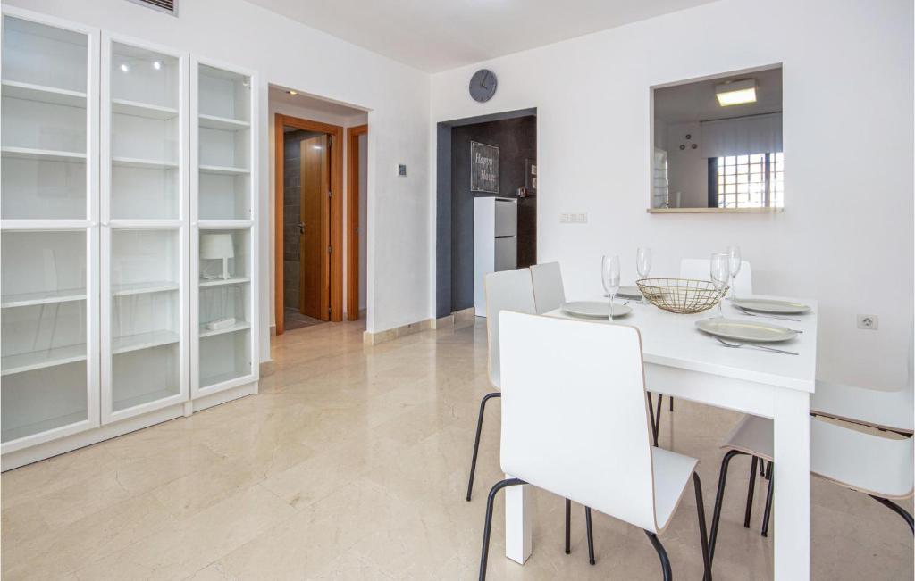 Fotografia z galérie ubytovania Beautiful Apartment In Mijas Costa v destinácii Mijas Costa