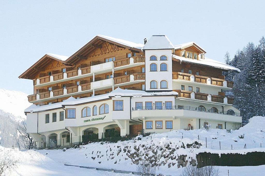 Hotel Jägerhof v zimě