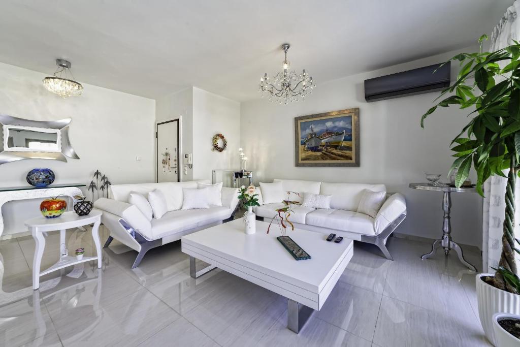 Posedenie v ubytovaní Luxury Apartment Stella