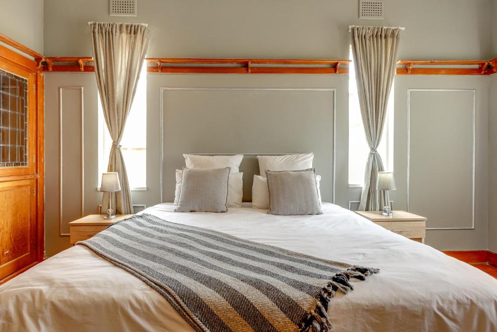 51 on York Unit 2 with PRIVATE Bathroom, Johannesburg (updated prices 2024)